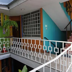 2* Casa de hóspedes Guatefriends
